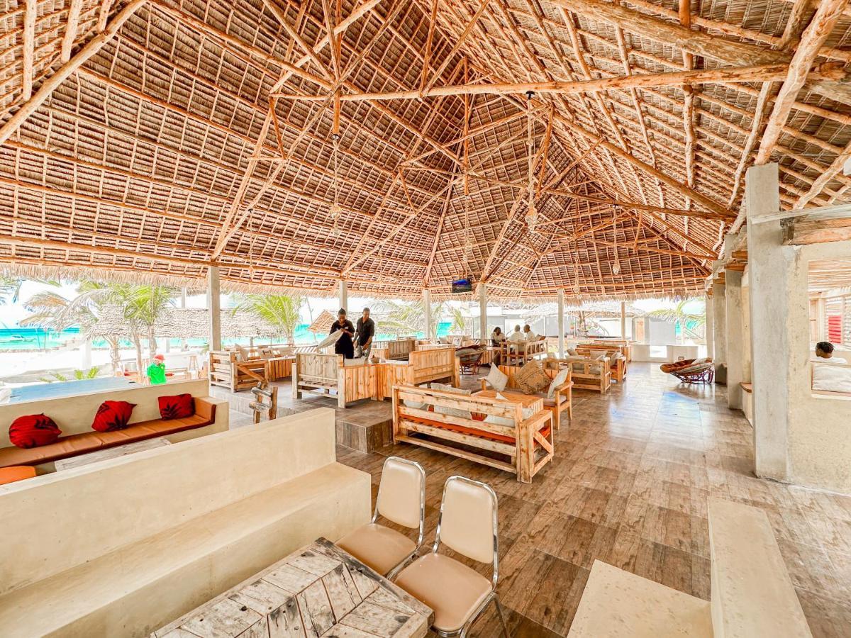 Jambo Beach Hotel パジェ エクステリア 写真