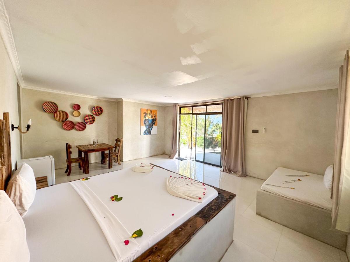 Jambo Beach Hotel パジェ エクステリア 写真