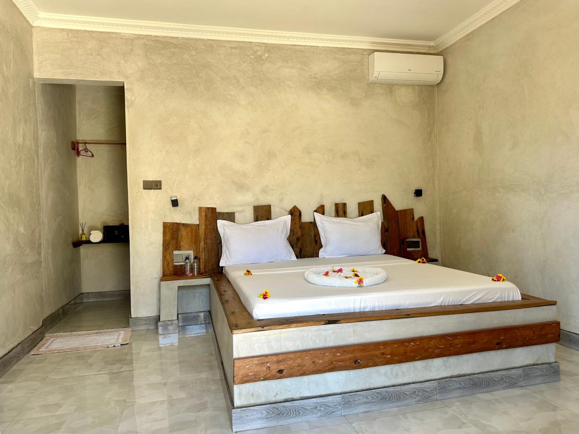 Jambo Beach Hotel パジェ エクステリア 写真