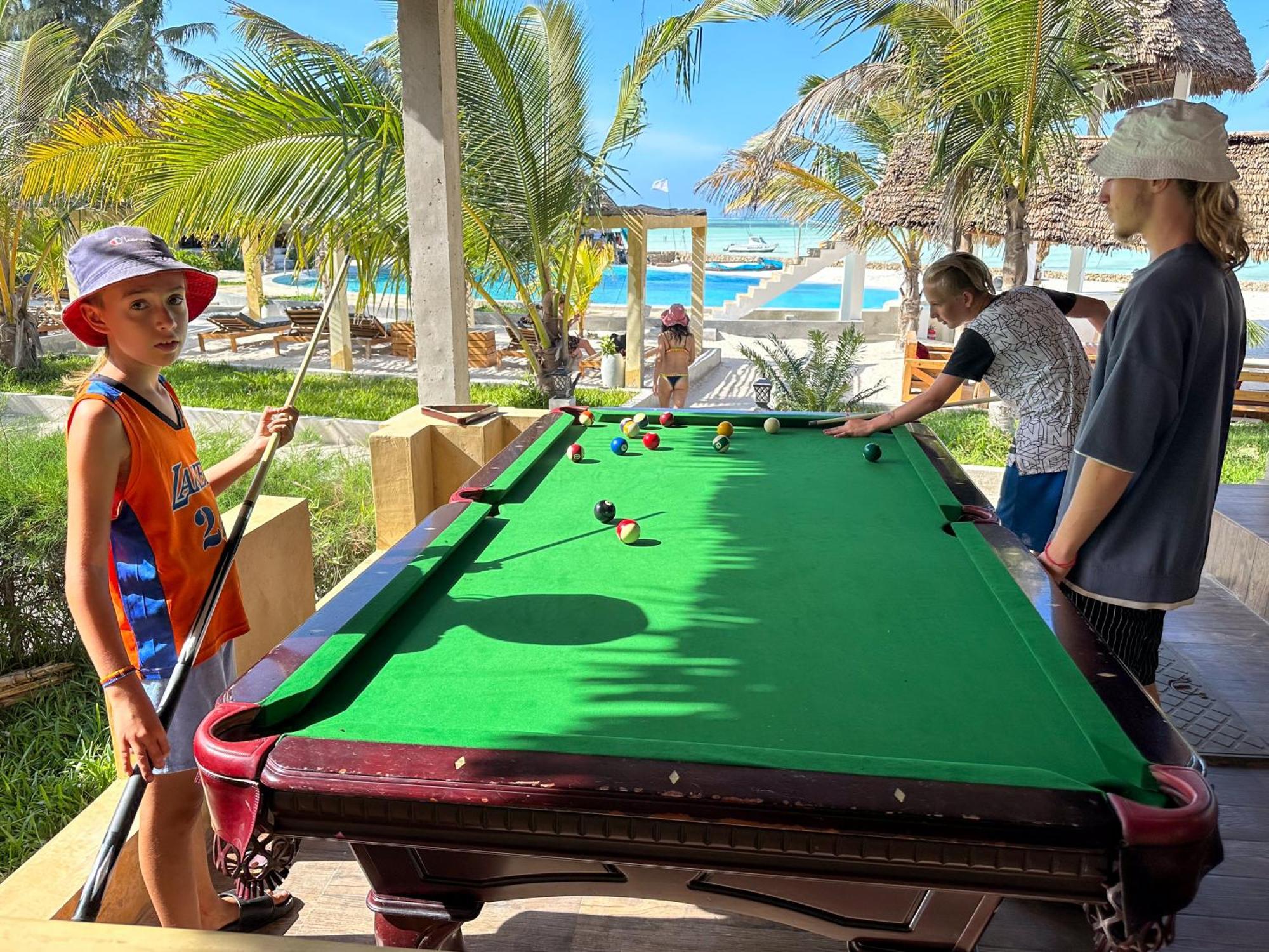 Jambo Beach Hotel パジェ エクステリア 写真