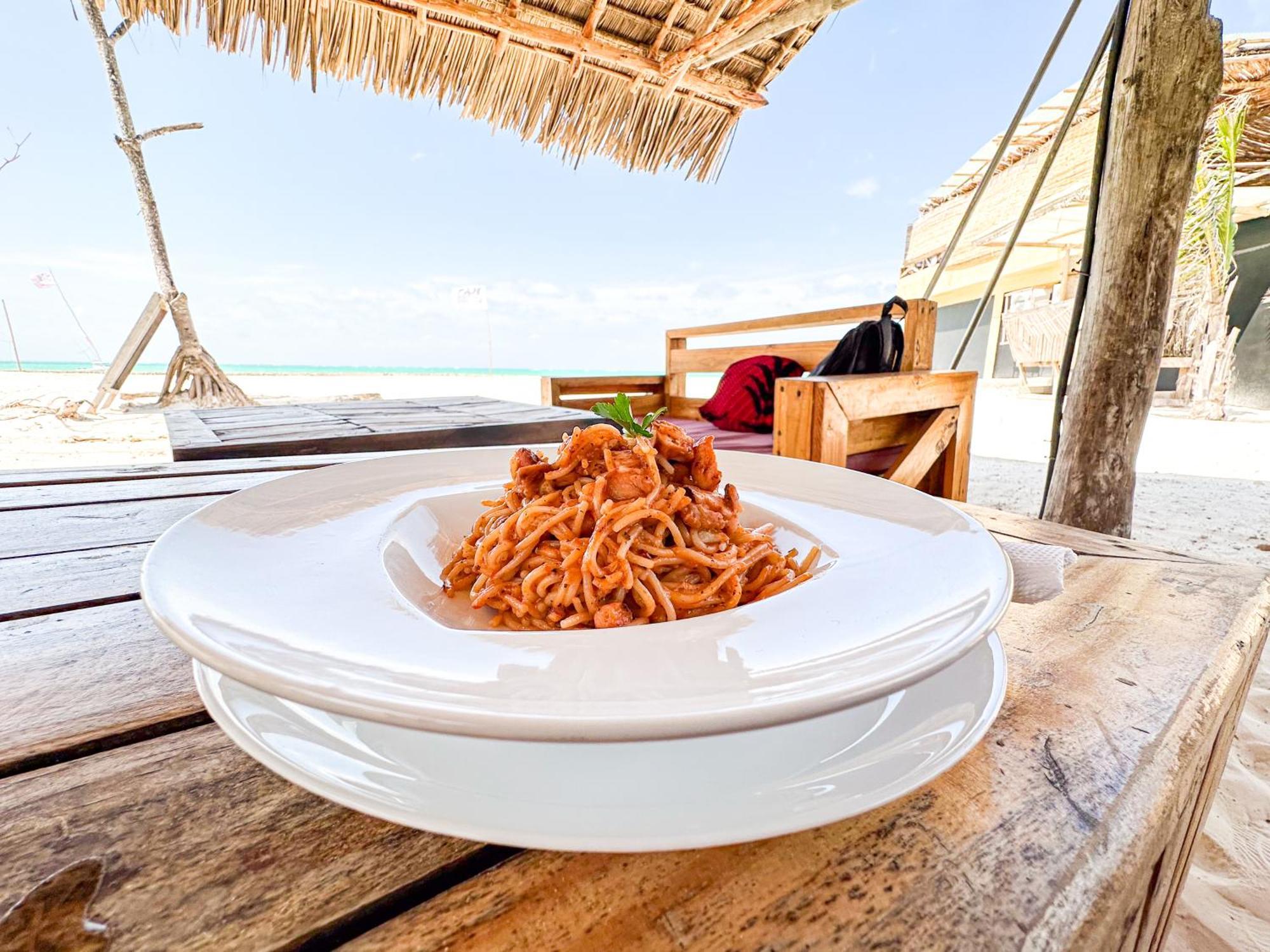 Jambo Beach Hotel パジェ エクステリア 写真